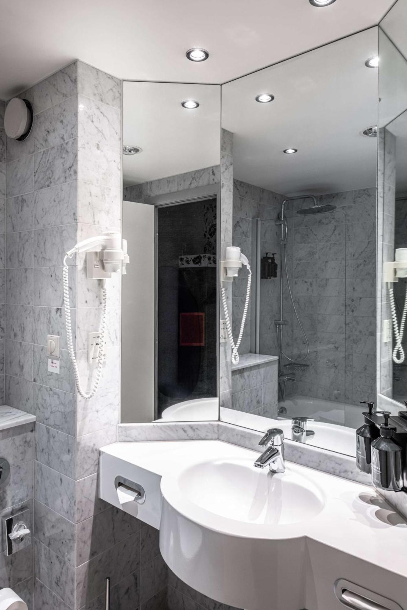 Pentahotel 4* Кассель